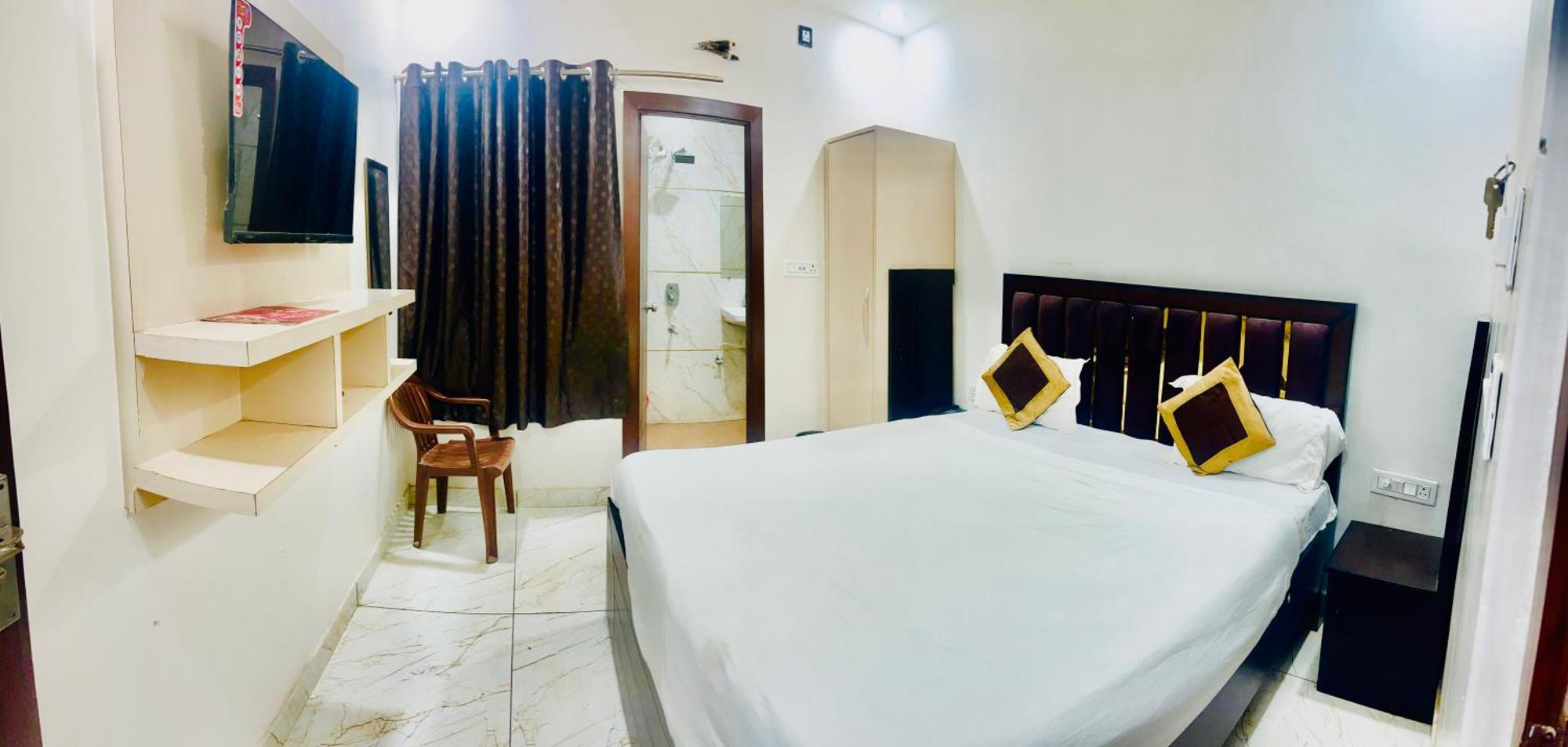 Hotel Green Apple Bareilly Buitenkant foto